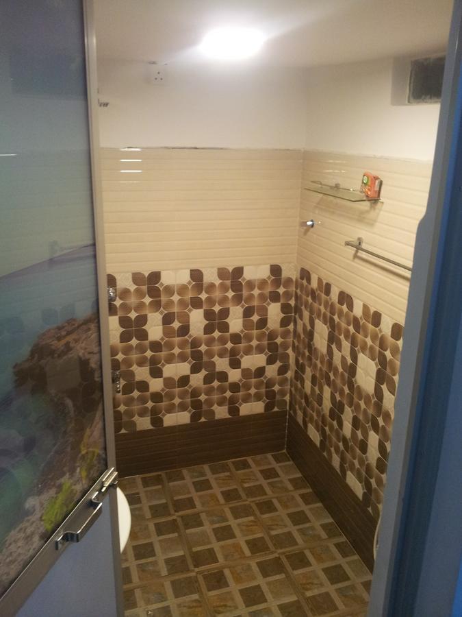 Ami Place Rooms With Kitchen Hikkaduwa Esterno foto
